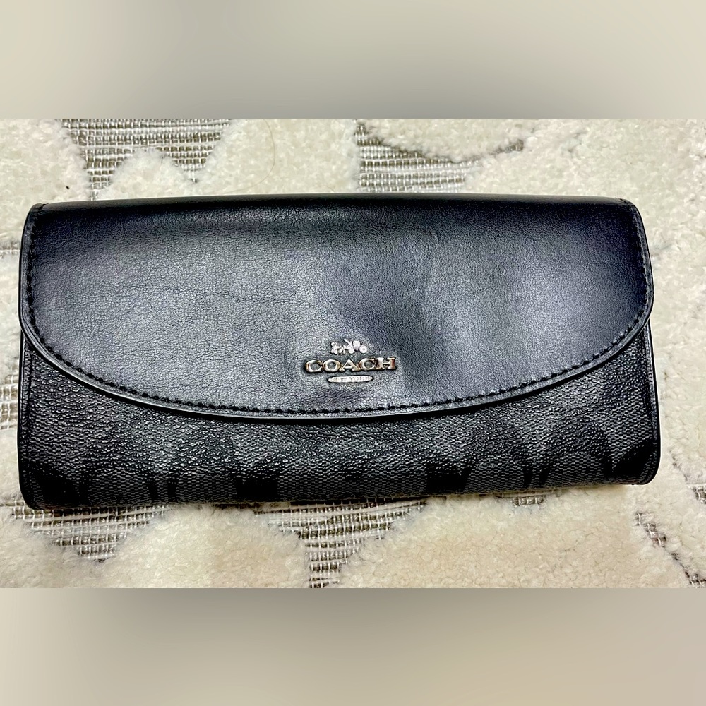 Coach wallet